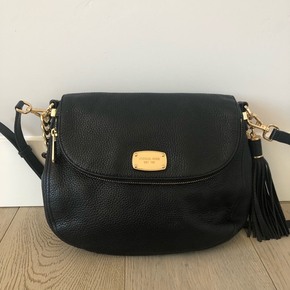 Michael Kors Crossbody - Picture 2 of 5